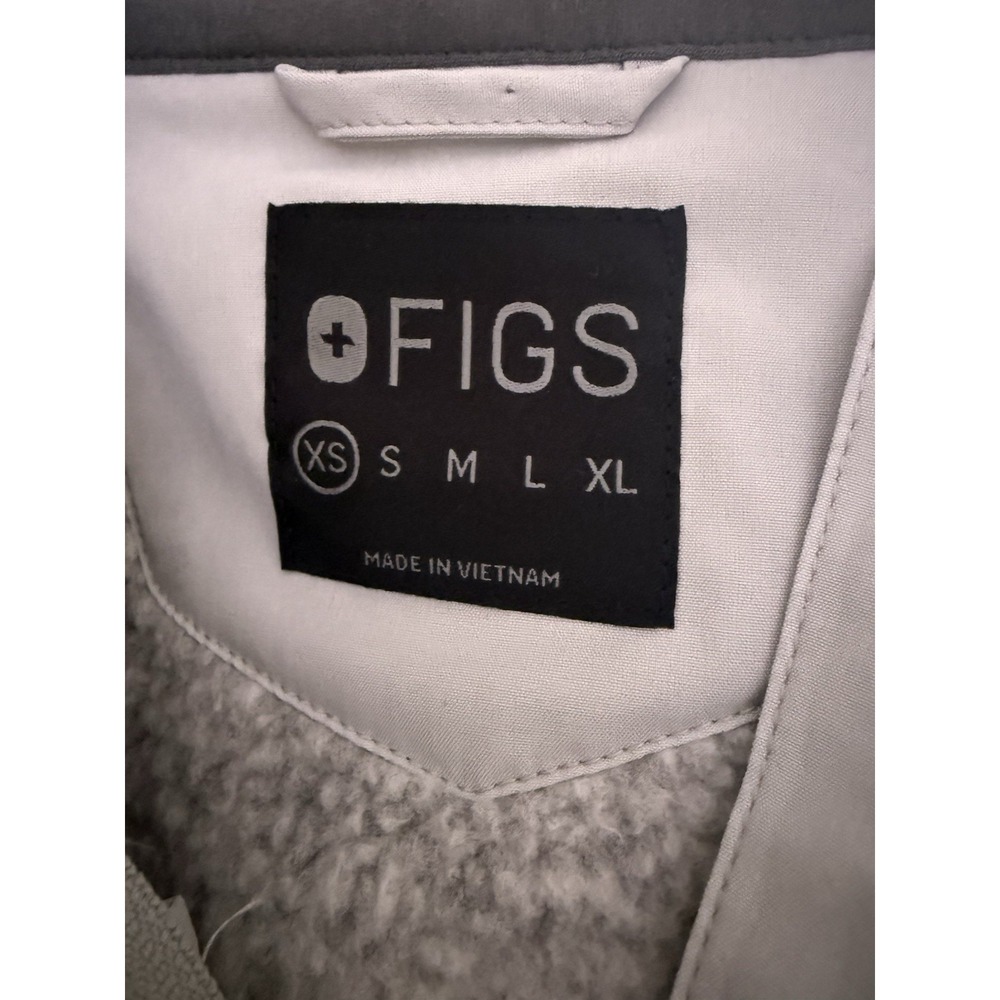 NWT FIGS Scrub Full Zip Jacket Gray On Shift Sweater Knit Women's XS - Picture 6 of 6